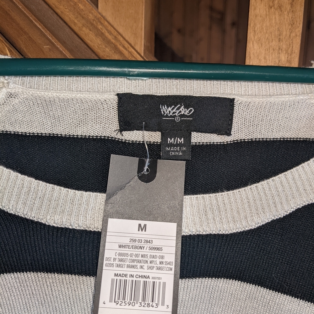 Mossimo sweater - Picture 3 of 3